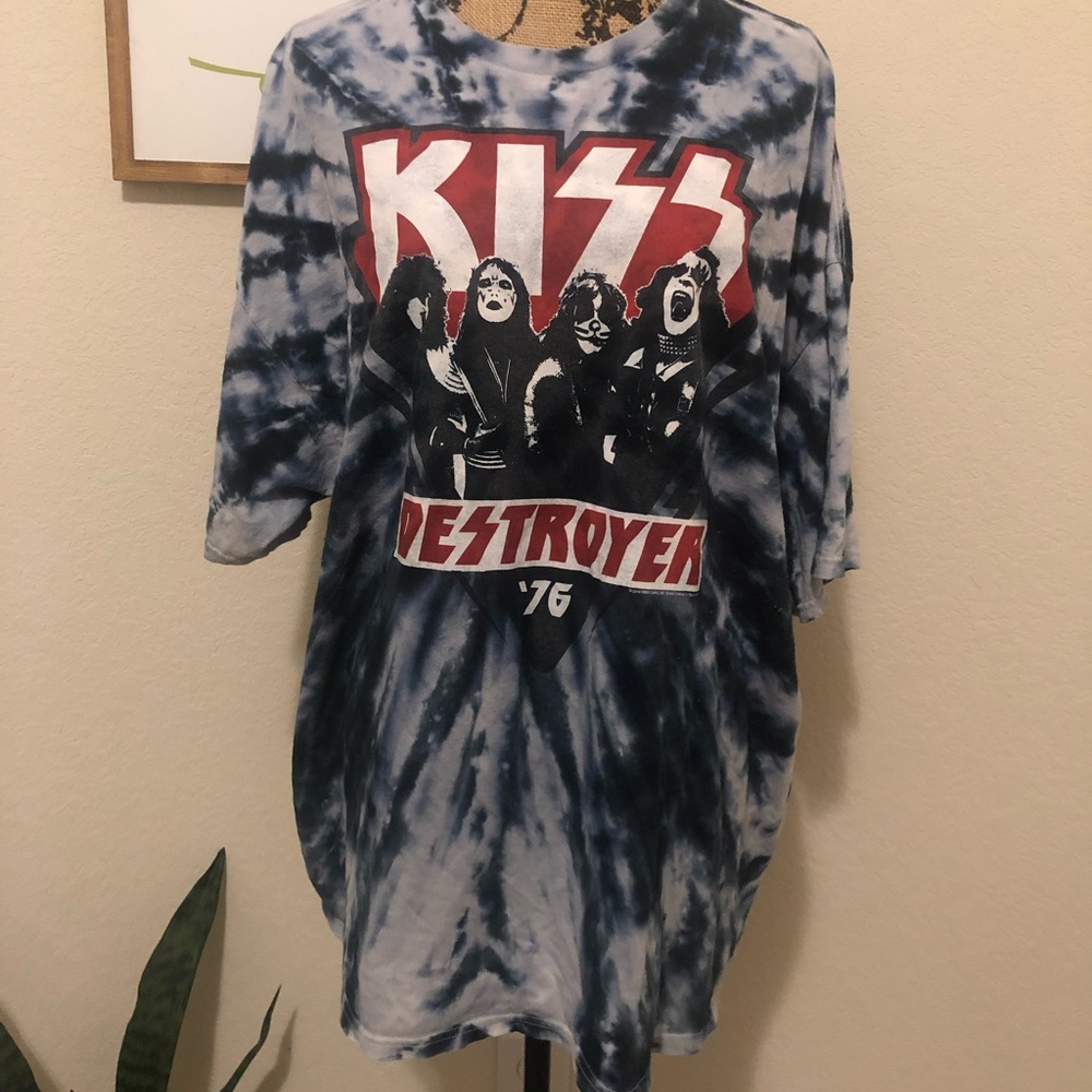 Kiss 76 Graphic T Plus Size
